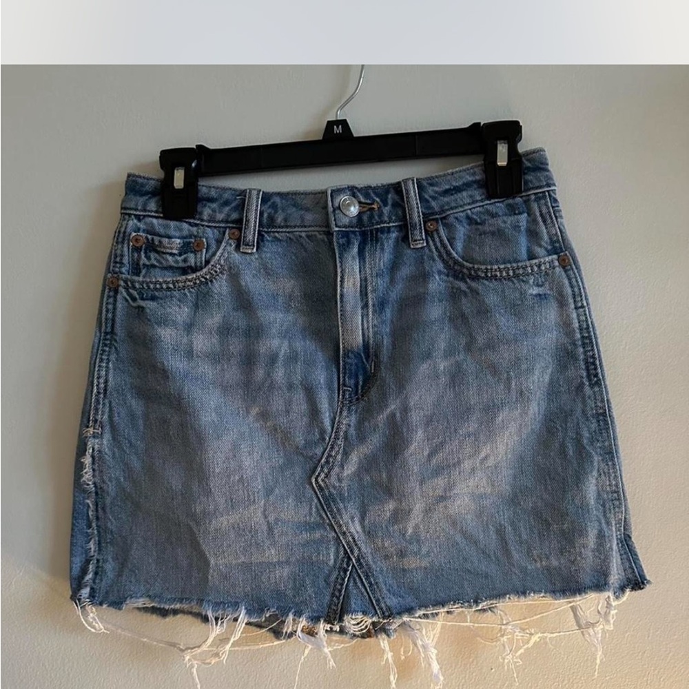 American Eagle Outfitters Light Blue Distressed Denim Skirt
